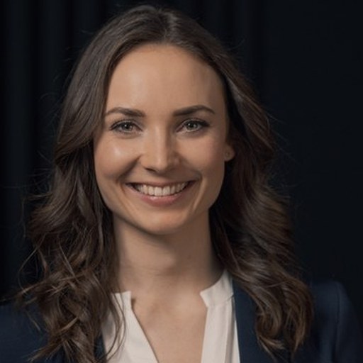 Porträt von Julia Spötzl, Data Expert bei paricon